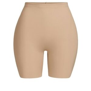SKIMS Body Hip Enhancing Shaping Mid Thigh Padded Short- Clay- XL